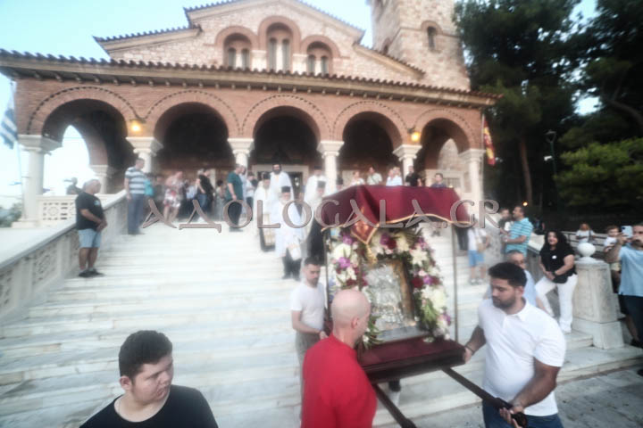 Άγιος Αιμιλιανός, Ιερά Λιτάνευση, Λόφος Σκουζέ, Αθήνα, Ιερός Ναός Αγίου Αιμιλιανού, Εσπερινός, Επίσκοπος Χριστιανουπόλεως, Βαρνάβας Θεοχάρης, π. Νικόλαος Αργυρόπουλος, Ιερά Αρχιεπισκοπή Αθηνών, Εκκλησιαστικά Νέα, Ορθοδοξία, Θρησκευτικές Ειδήσεις