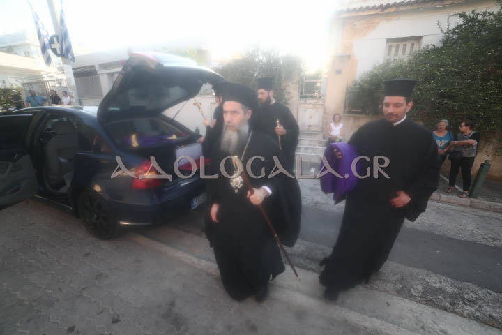 Άγιος Αιμιλιανός, Ιερά Λιτάνευση, Λόφος Σκουζέ, Αθήνα, Ιερός Ναός Αγίου Αιμιλιανού, Εσπερινός, Επίσκοπος Χριστιανουπόλεως, Βαρνάβας Θεοχάρης, π. Νικόλαος Αργυρόπουλος, Ιερά Αρχιεπισκοπή Αθηνών, Εκκλησιαστικά Νέα, Ορθοδοξία, Θρησκευτικές Ειδήσεις