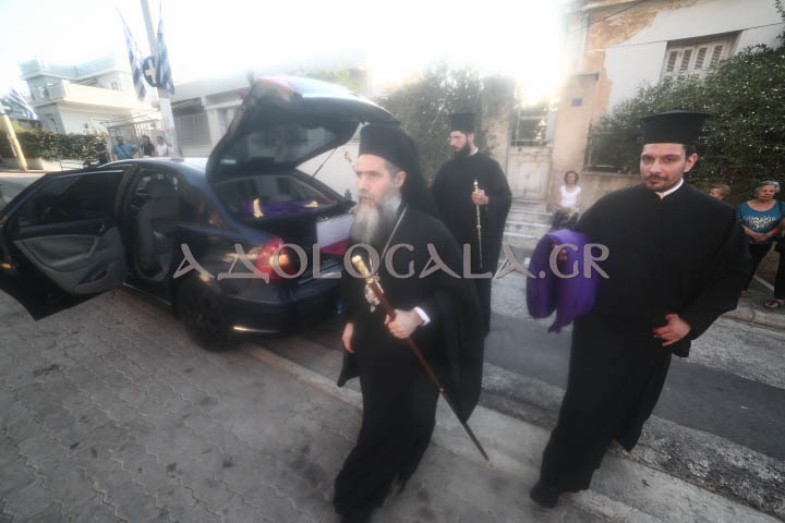 Άγιος Αιμιλιανός, Ιερά Λιτάνευση, Λόφος Σκουζέ, Αθήνα, Ιερός Ναός Αγίου Αιμιλιανού, Εσπερινός, Επίσκοπος Χριστιανουπόλεως, Βαρνάβας Θεοχάρης, π. Νικόλαος Αργυρόπουλος, Ιερά Αρχιεπισκοπή Αθηνών, Εκκλησιαστικά Νέα, Ορθοδοξία, Θρησκευτικές Ειδήσεις