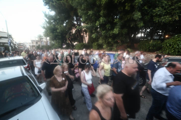 Άγιος Αιμιλιανός, Ιερά Λιτάνευση, Λόφος Σκουζέ, Αθήνα, Ιερός Ναός Αγίου Αιμιλιανού, Εσπερινός, Επίσκοπος Χριστιανουπόλεως, Βαρνάβας Θεοχάρης, π. Νικόλαος Αργυρόπουλος, Ιερά Αρχιεπισκοπή Αθηνών, Εκκλησιαστικά Νέα, Ορθοδοξία, Θρησκευτικές Ειδήσεις