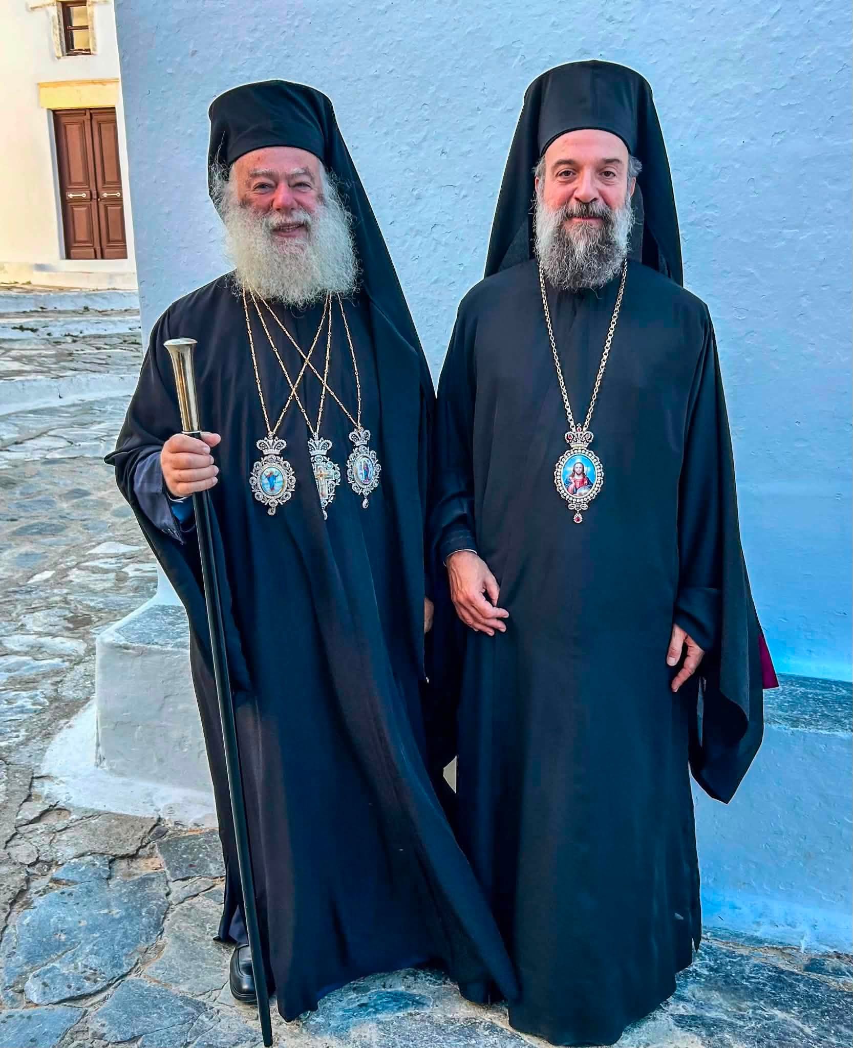 Πατριαρχική Θεία Λειτουργία, Αμοργός, Πατριάρχης Θεόδωρος Β΄, Πατριάρχης Παρθένιος, Ιερό Μνημόσυνο, Εκκλησία Αλεξανδρείας, Μητρόπολη Θήρας, Ορθοδοξία, Κυκλάδες, Εκκλησιαστικές Ειδήσεις