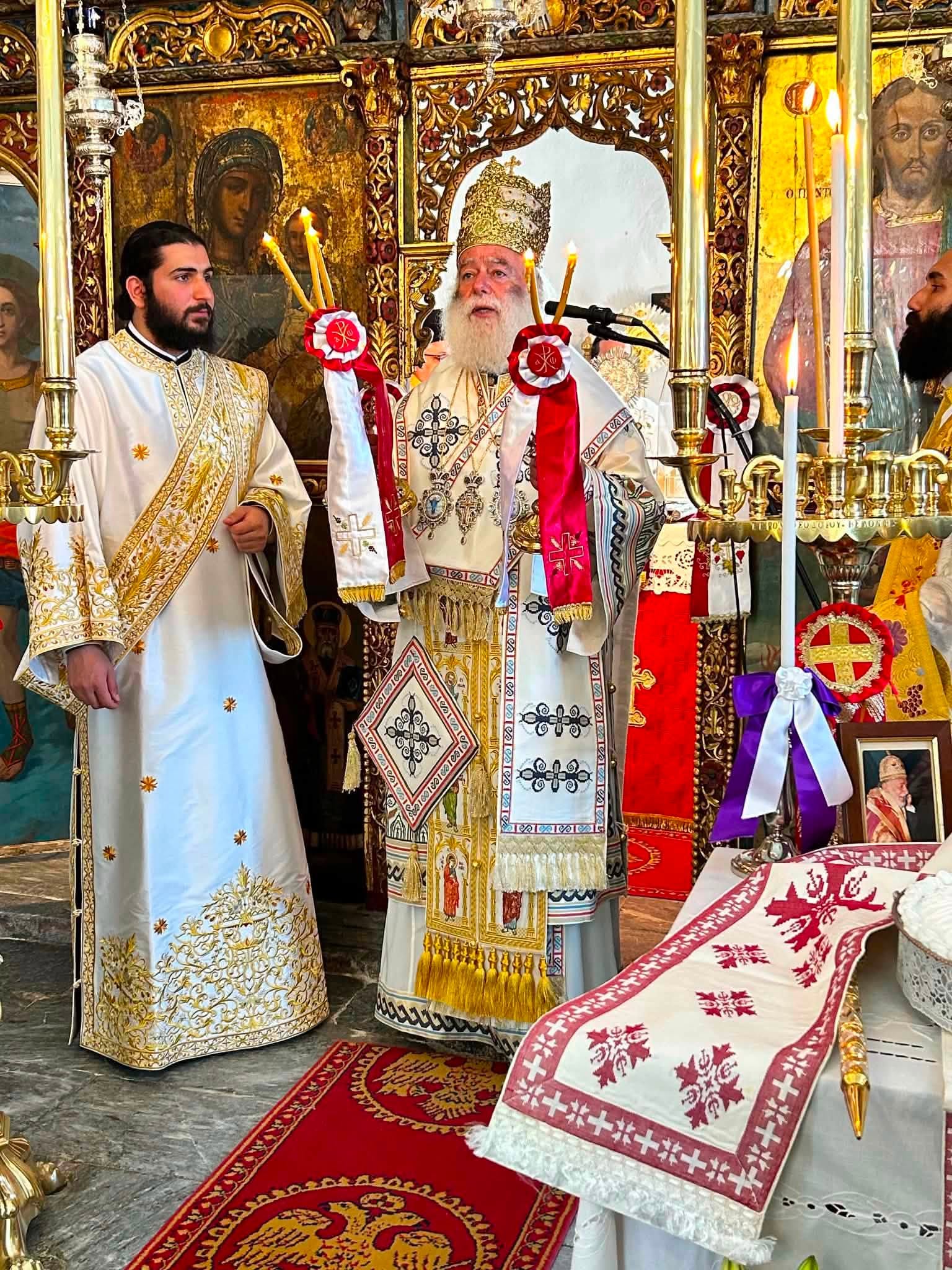 Πατριαρχική Θεία Λειτουργία, Αμοργός, Πατριάρχης Θεόδωρος Β΄, Πατριάρχης Παρθένιος, Ιερό Μνημόσυνο, Εκκλησία Αλεξανδρείας, Μητρόπολη Θήρας, Ορθοδοξία, Κυκλάδες, Εκκλησιαστικές Ειδήσεις