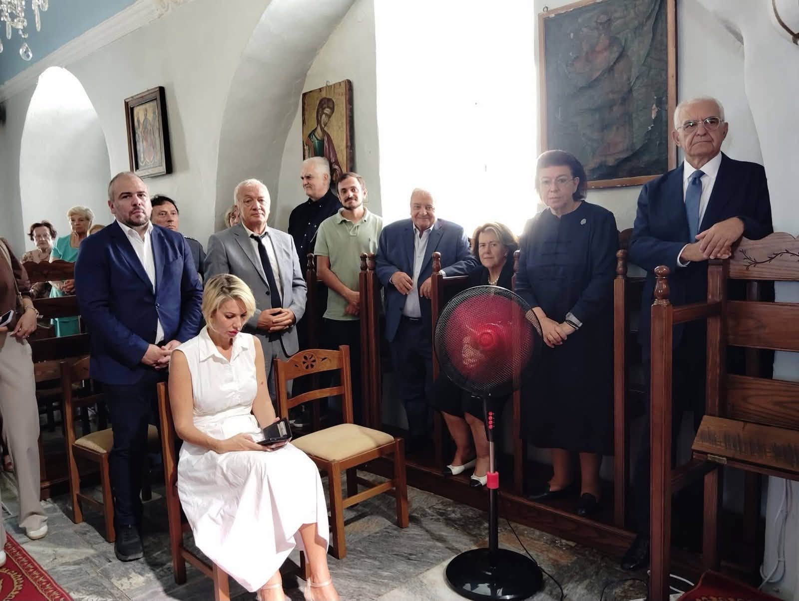 Πατριαρχική Θεία Λειτουργία, Αμοργός, Πατριάρχης Θεόδωρος Β΄, Πατριάρχης Παρθένιος, Ιερό Μνημόσυνο, Εκκλησία Αλεξανδρείας, Μητρόπολη Θήρας, Ορθοδοξία, Κυκλάδες, Εκκλησιαστικές Ειδήσεις