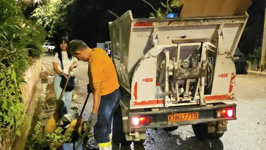 Δήμος Αθηναίων, κακοκαιρία Αθήνα, καθαριότητα Αθήνας, Όλγα Δούρου, πτώσεις δέντρων, φερτά υλικά, συνεργεία Δήμου, Πολιτική Προστασία, Δημοτική Αστυνομία, Novoville
