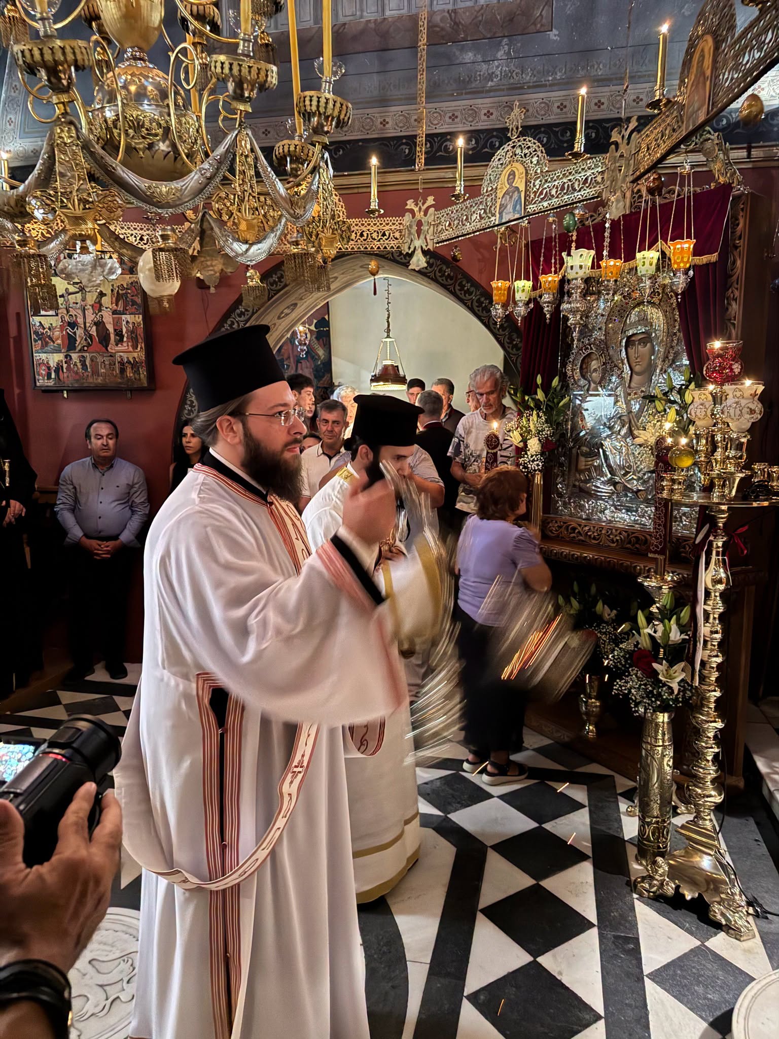 Προφήτης Ηλίας, Ιερά Μονή Προφήτου Ηλιού Θήρας, Σαντορίνη, Μητρόπολη Θήρας, πανθηραϊκός εορτασμός, Μητροπολίτης Αμφιλόχιος, Θεία Λειτουργία, Τρισαρχιερατικός Εσπερινός, Κυκλάδες, εκκλησιαστικές ειδήσεις