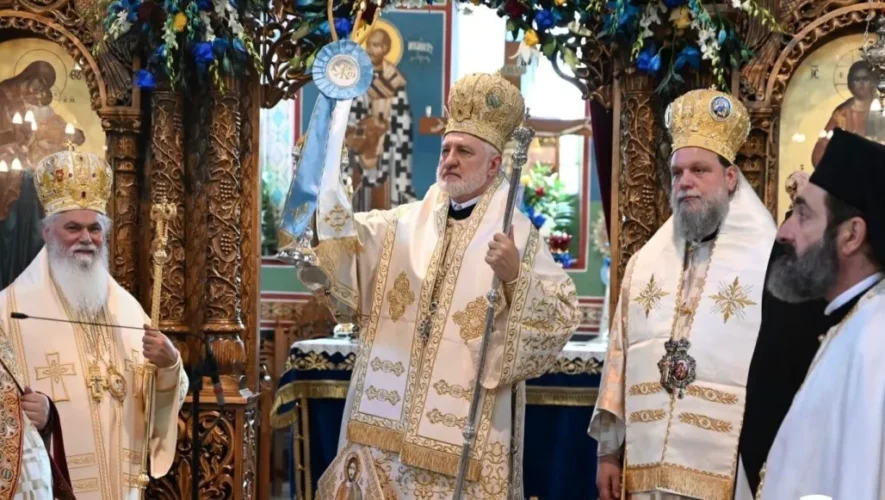 Αρχιεπίσκοπος Αμερικής Ελπιδοφόρος σε Πολυαρχιερατική Θεία Λειτουργία στον Ιερό Ναό Αγίου Στεφάνου Νέας Ιωνίας