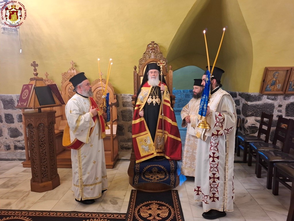 Η εορτή της Συνάξεως των Δώδεκα Αποστόλων στην Τιβεριάδα – Πατριαρχική Θεία Λειτουργία με τον Πατριάρχη Ιεροσολύμων Θεόφιλο